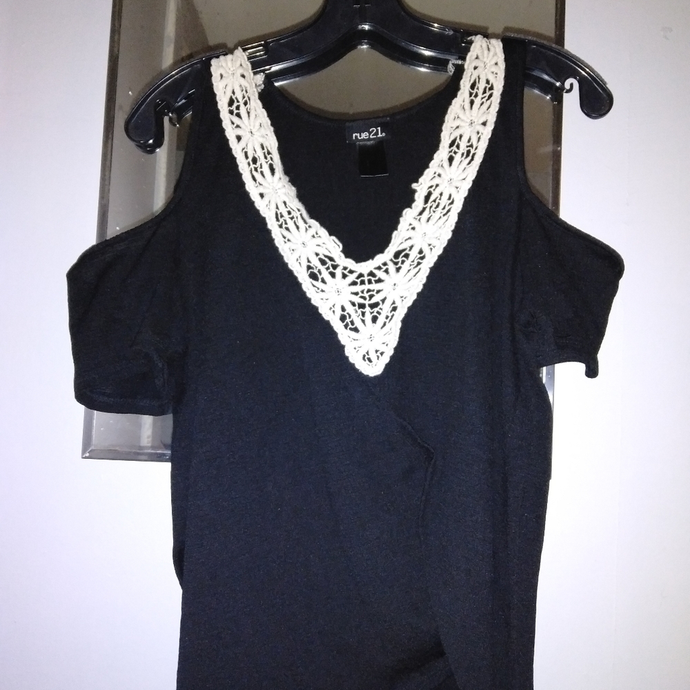 Clothes bundle Forever 21 & more